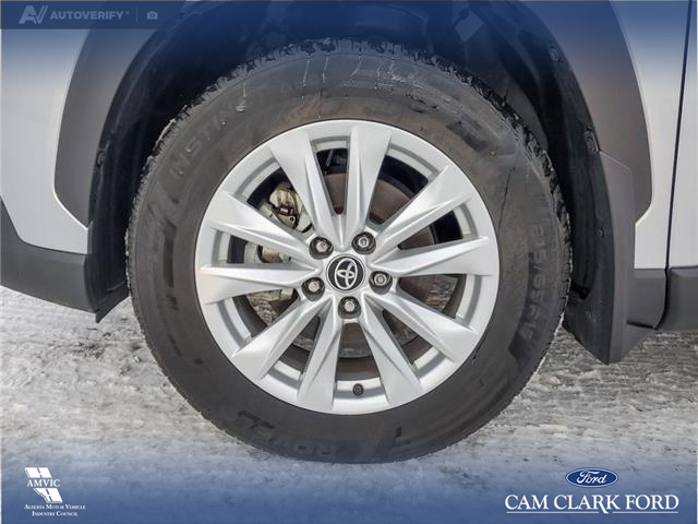2023 Toyota Corolla Cross LE (Stk: U37896) in Red Deer - Image 6 of 23