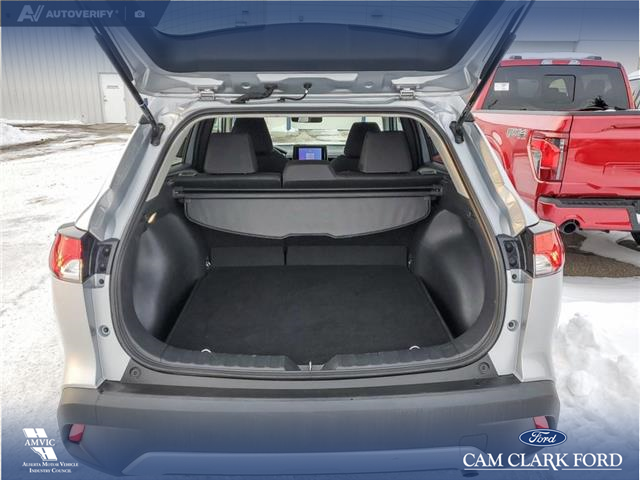 2023 Toyota Corolla Cross LE (Stk: U37896) in Red Deer - Image 11 of 23