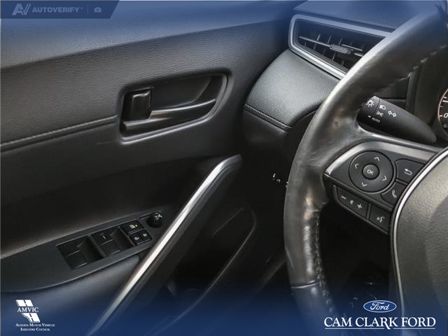 2023 Toyota Corolla Cross LE (Stk: U37896) in Red Deer - Image 16 of 23