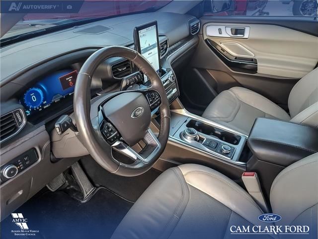 2022 Ford Explorer Platinum (Stk: U37895) in Red Deer - Image 13 of 25
