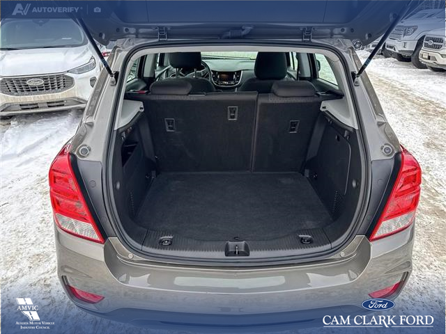 2020 Chevrolet Trax LS (Stk: P1584) in Canmore - Image 12 of 26