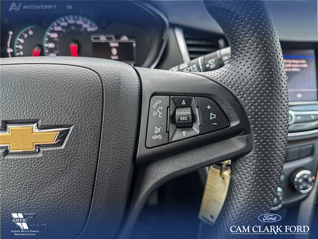 2020 Chevrolet Trax LS (Stk: P1584) in Canmore - Image 16 of 26