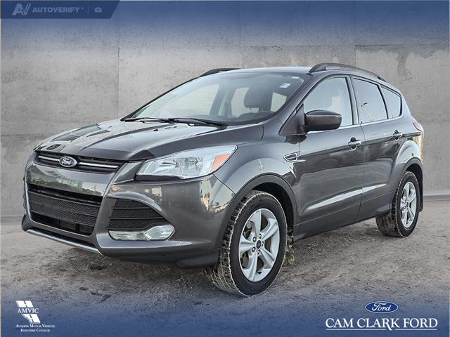 2015 Ford Escape SE (Stk: P6889) in Olds - Image 1 of 5 2015 Ford Escape SE (Stk: P6889) in Olds - Image 1 of 5