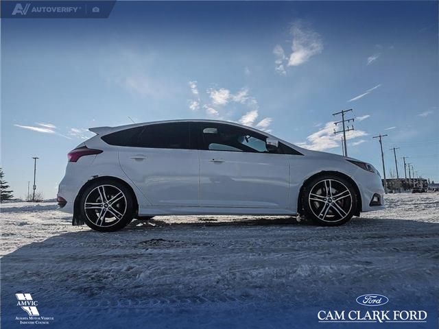 2016 Ford Focus ST Base (Stk: P1115B) in Innisfail - Image 6 of 24