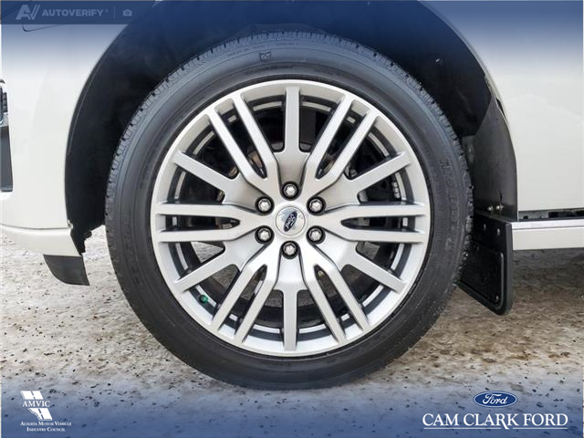 2022 Ford Expedition Max Platinum (Stk: U37830) in Red Deer - Image 6 of 25