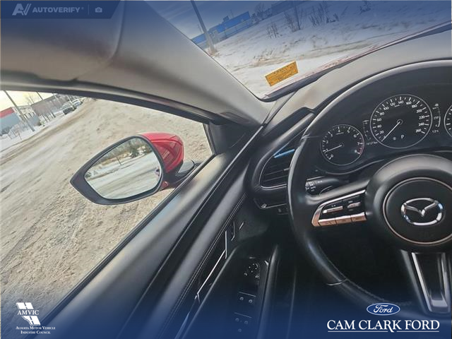 2021 Mazda Mazda3 GT (Stk: TJ008B) in Innisfail - Image 13 of 24