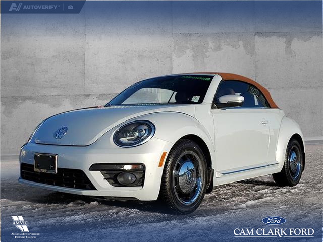 2017 Volkswagen Beetle 1.8 TSI Trendline (Stk: U37922) in Red Deer - Image 1 of 23 2017 Volkswagen Beetle 1.8 TSI Trendline (Stk: U37922) in Red Deer - Image 1 of 23