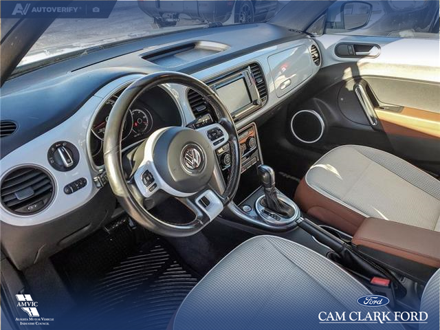 2017 Volkswagen Beetle 1.8 TSI Trendline (Stk: U37922) in Red Deer - Image 11 of 23