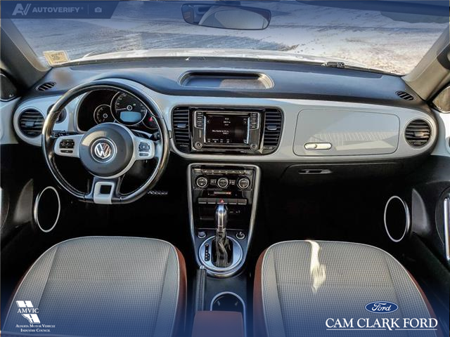 2017 Volkswagen Beetle 1.8 TSI Trendline (Stk: U37922) in Red Deer - Image 22 of 23