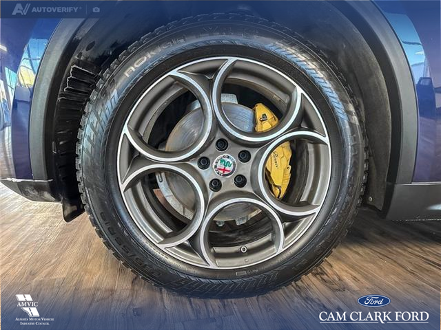 2018 Alfa Romeo Stelvio ti (Stk: P14778) in Airdrie - Image 6 of 25 2018 Alfa Romeo Stelvio ti (Stk: P14778) in Airdrie - Image 6 of 25