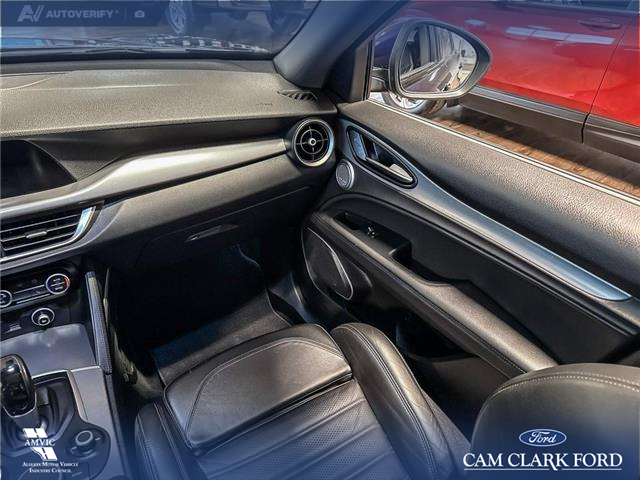 2018 Alfa Romeo Stelvio ti (Stk: P14778) in Airdrie - Image 25 of 25 2018 Alfa Romeo Stelvio ti (Stk: P14778) in Airdrie - Image 25 of 25