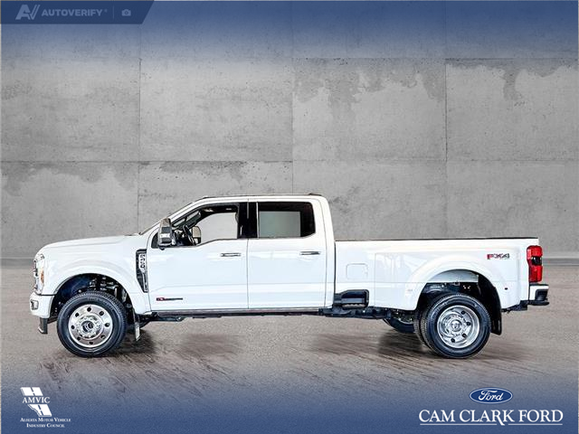 2023 Ford F-450 Platinum (Stk: P14775) in Airdrie - Image 3 of 25