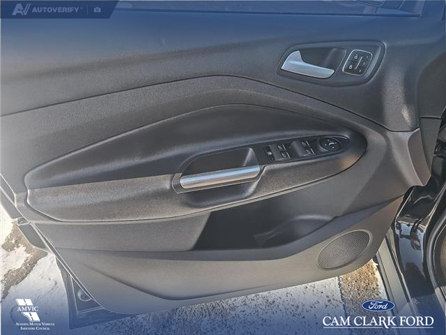 2014 Ford Escape Titanium (Stk: SJ066A) in Innisfail - Image 7 of 25 2014 Ford Escape Titanium (Stk: SJ066A) in Innisfail - Image 7 of 25