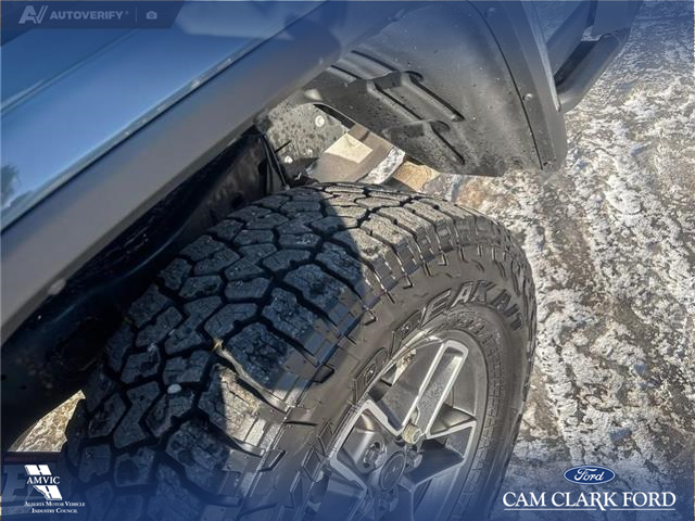 2024 Jeep Gladiator Mojave (Stk: P1589) in Canmore - Image 7 of 25