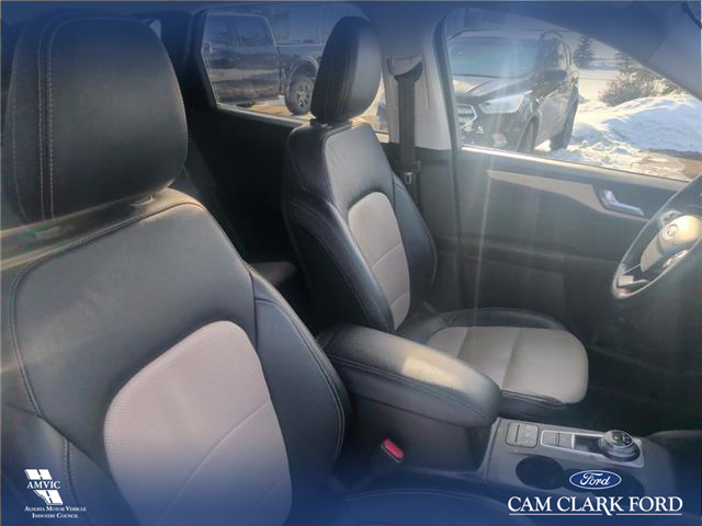 2021 Ford Escape Titanium Hybrid (Stk: U37944) in Red Deer - Image 7 of 7