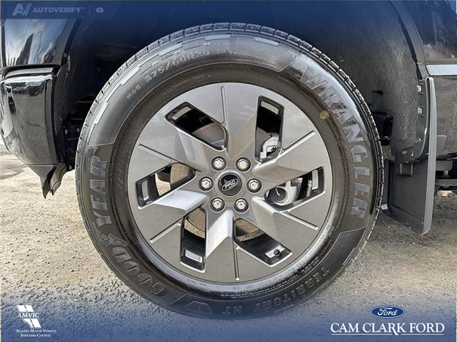 2025 Ford F-150 Lightning Flash (Stk: P1591) in Canmore - Image 6 of 27