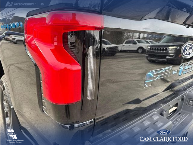 2025 Ford F-150 Lightning Flash (Stk: P1591) in Canmore - Image 11 of 27