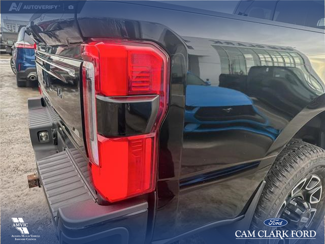 2023 Ford F-350 Platinum (Stk: P6918) in Olds - Image 11 of 25