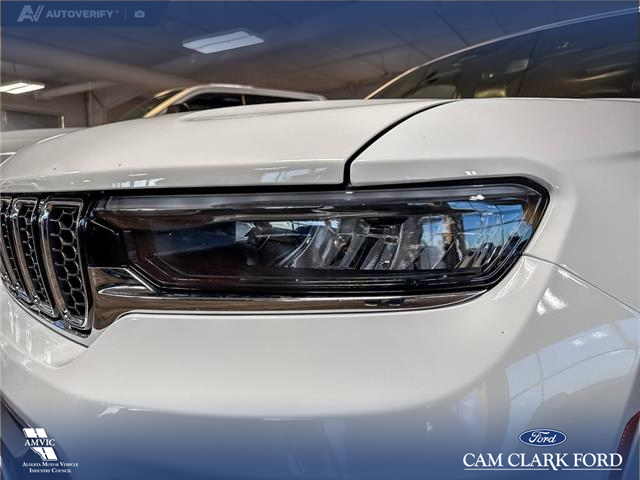 2023 Jeep Grand Cherokee Overland (Stk: P14857) in Airdrie - Image 8 of 25