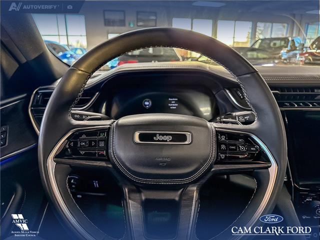 2023 Jeep Grand Cherokee Overland (Stk: P14857) in Airdrie - Image 14 of 25