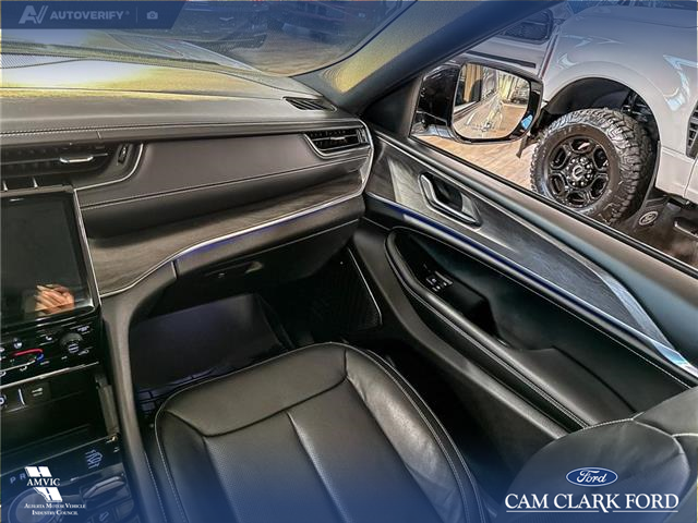 2023 Jeep Grand Cherokee Overland (Stk: P14857) in Airdrie - Image 25 of 25