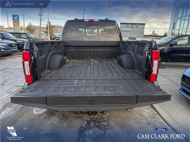 2021 Ford F-350 King Ranch (Stk: P6890) in Olds - Image 11 of 23