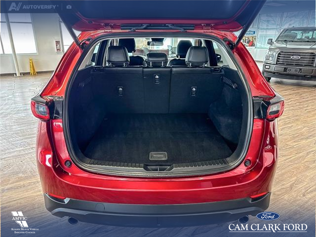 2025 Mazda CX-5 GS (Stk: P14863) in Airdrie - Image 12 of 25