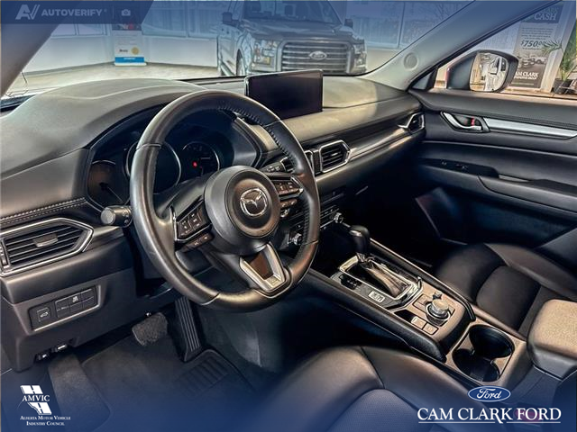 2025 Mazda CX-5 GS (Stk: P14863) in Airdrie - Image 13 of 25