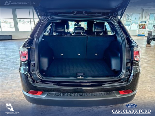 2025 Jeep Compass North (Stk: P14881) in Airdrie - Image 12 of 25