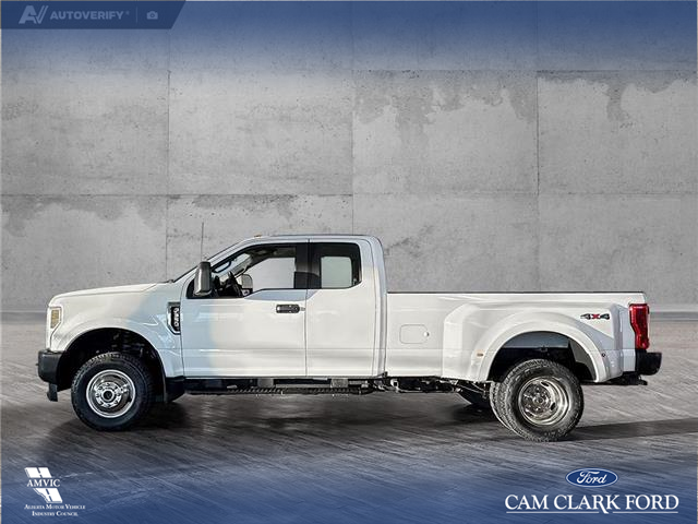 2017 Ford F-350 XL (Stk: P14831) in Airdrie - Image 3 of 25 2017 Ford F-350 XL (Stk: P14831) in Airdrie - Image 3 of 25