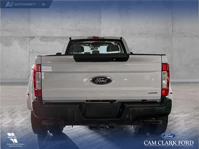 2017 Ford F-350 XL (Stk: P14831) in Airdrie - Image 5 of 25 2017 Ford F-350 XL (Stk: P14831) in Airdrie - Image 5 of 25