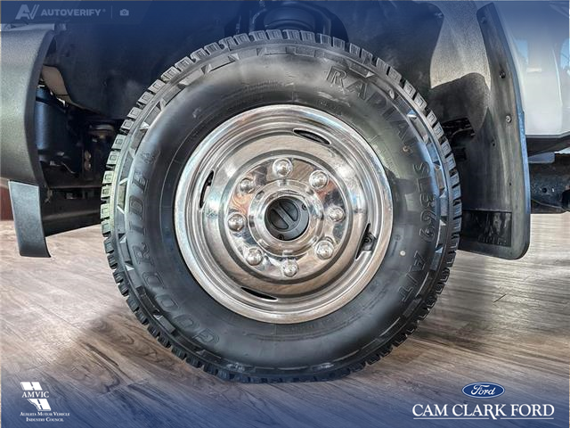 2017 Ford F-350 XL (Stk: P14831) in Airdrie - Image 6 of 25 2017 Ford F-350 XL (Stk: P14831) in Airdrie - Image 6 of 25