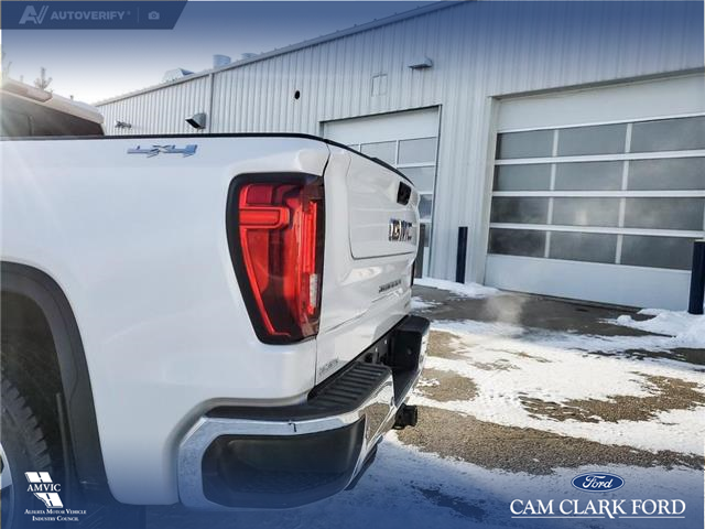 2023 GMC Sierra 1500 SLT (Stk: U37964) in Red Deer - Image 11 of 25