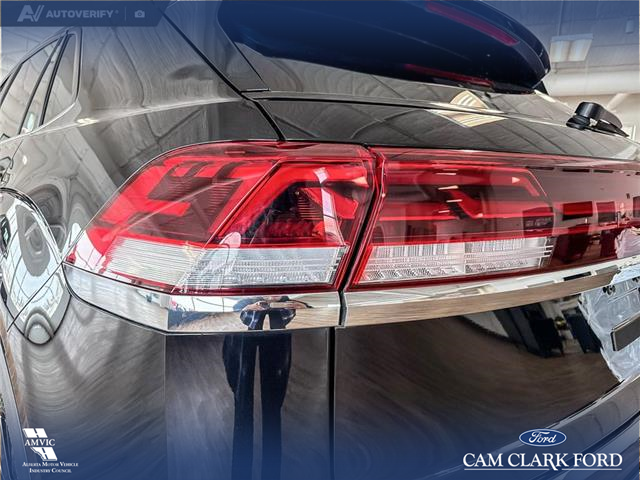 2024 Volkswagen Atlas Cross Sport 2.0 TSI Comfortline (Stk: P14894) in Airdrie - Image 11 of 25 2024 Volkswagen Atlas Cross Sport 2.0 TSI Comfortline (Stk: P14894) in Airdrie - Image 11 of 25