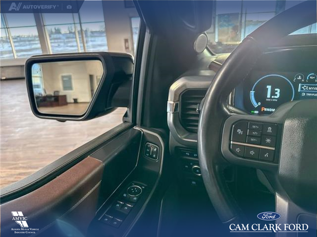 2023 Ford F-150 Lariat (Stk: RC20041) in Airdrie - Image 17 of 25