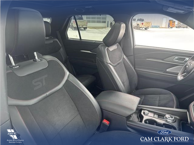 2025 Ford Explorer ST (Stk: U37993) in Red Deer - Image 7 of 7