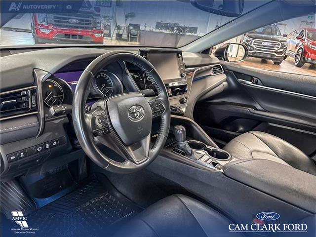 2022 Toyota Camry Hybrid XSE (Stk: P14893) in Airdrie - Image 13 of 25 2022 Toyota Camry Hybrid XSE (Stk: P14893) in Airdrie - Image 13 of 25