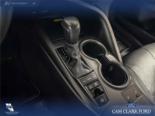 2022 Toyota Camry Hybrid XSE (Stk: P14893) in Airdrie - Image 18 of 25 2022 Toyota Camry Hybrid XSE (Stk: P14893) in Airdrie - Image 18 of 25