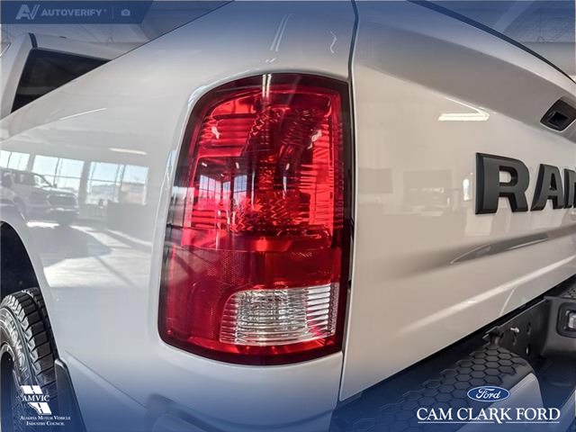 2022 RAM 1500 Classic Tradesman (Stk: P14910) in Airdrie - Image 11 of 25