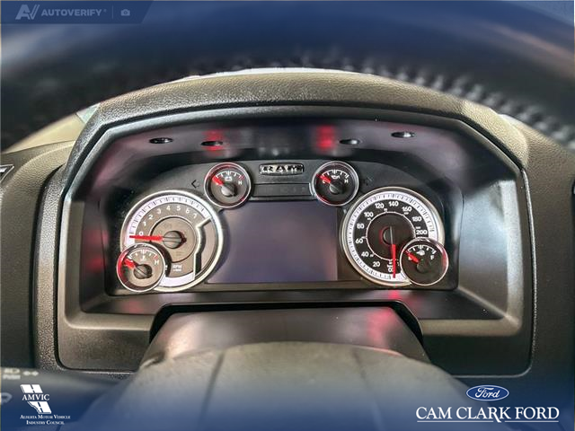 2022 RAM 1500 Classic Tradesman (Stk: P14910) in Airdrie - Image 15 of 25