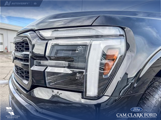 2025 Ford F-150 Lariat (Stk: RC20043) in Airdrie - Image 8 of 25 2025 Ford F-150 Lariat (Stk: RC20043) in Airdrie - Image 8 of 25