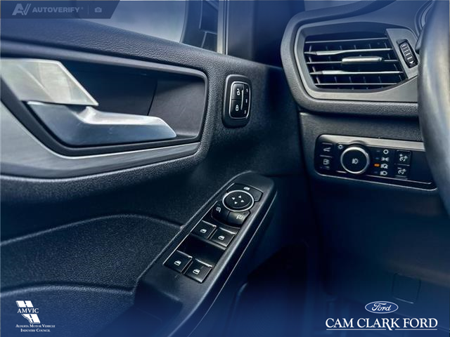 2023 Ford Escape PHEV (Stk: P6959) in Olds - Image 17 of 25 2023 Ford Escape PHEV (Stk: P6959) in Olds - Image 17 of 25