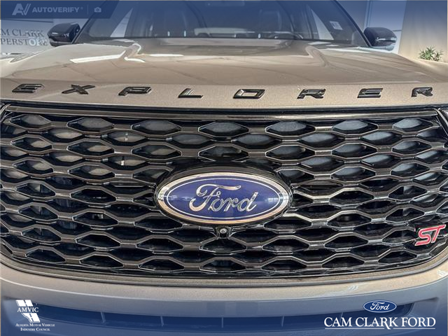 2021 Ford Explorer ST (Stk: P14945) in Airdrie - Image 9 of 25 2021 Ford Explorer ST (Stk: P14945) in Airdrie - Image 9 of 25