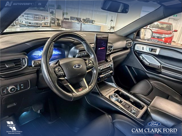 2021 Ford Explorer ST (Stk: P14945) in Airdrie - Image 13 of 25 2021 Ford Explorer ST (Stk: P14945) in Airdrie - Image 13 of 25