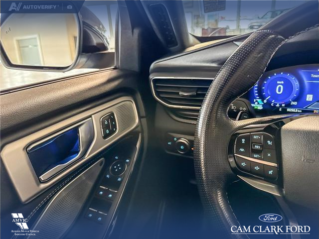 2021 Ford Explorer ST (Stk: P14945) in Airdrie - Image 17 of 25 2021 Ford Explorer ST (Stk: P14945) in Airdrie - Image 17 of 25