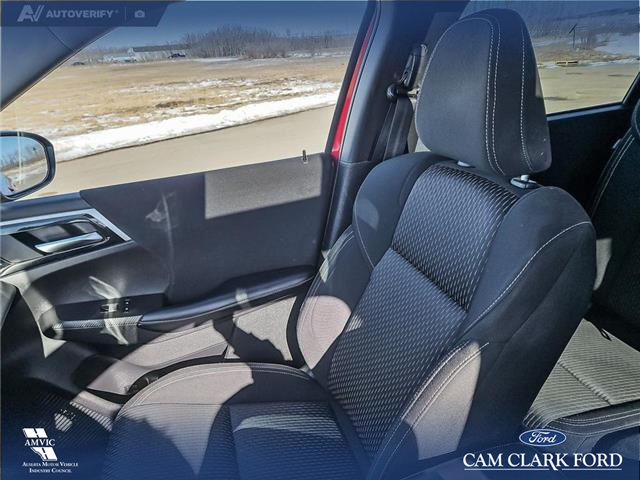 2022 Mitsubishi Outlander SE (Stk: P1163) in Innisfail - Image 17 of 28