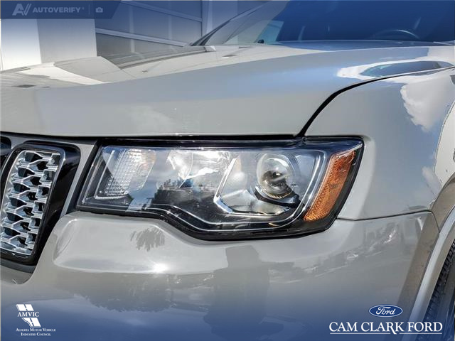 2022 Jeep Grand Cherokee WK Laredo (Stk: U38023) in Red Deer - Image 8 of 25