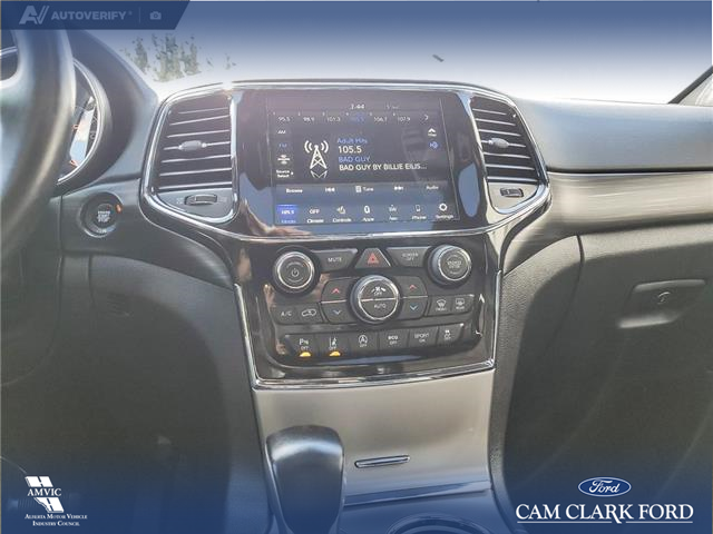 2022 Jeep Grand Cherokee WK Laredo (Stk: U38023) in Red Deer - Image 19 of 25