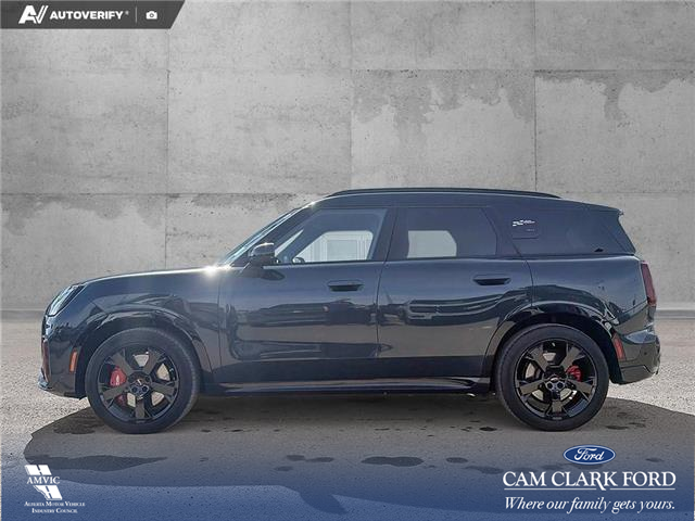 2025 MINI Countryman John Cooper Works (Stk: P6984) in Olds - Image 3 of 25 2025 MINI Countryman John Cooper Works (Stk: P6984) in Olds - Image 3 of 25