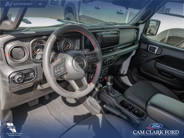 2024 Jeep Wrangler Rubicon (Stk: U38037) in Red Deer - Image 12 of 24